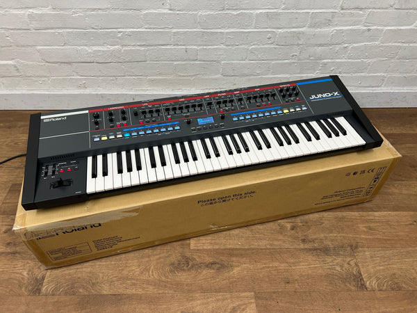 Second Hand Roland JUNO X Syntheszier; Serial No: Z4N1298