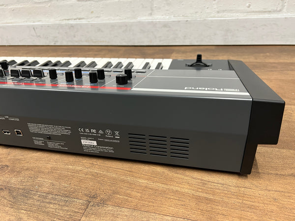Second Hand Roland JUNO X Syntheszier; Serial No: Z4N1298