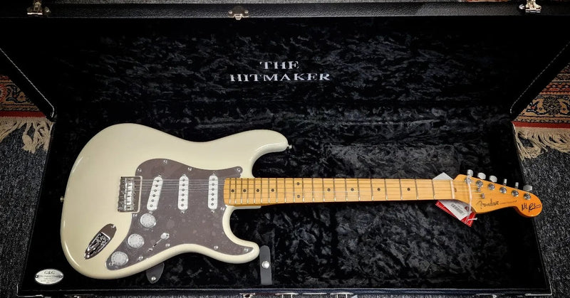 Fender Nile Rodgers Hitmaker Stratocaster Maple Olympic White Guitar