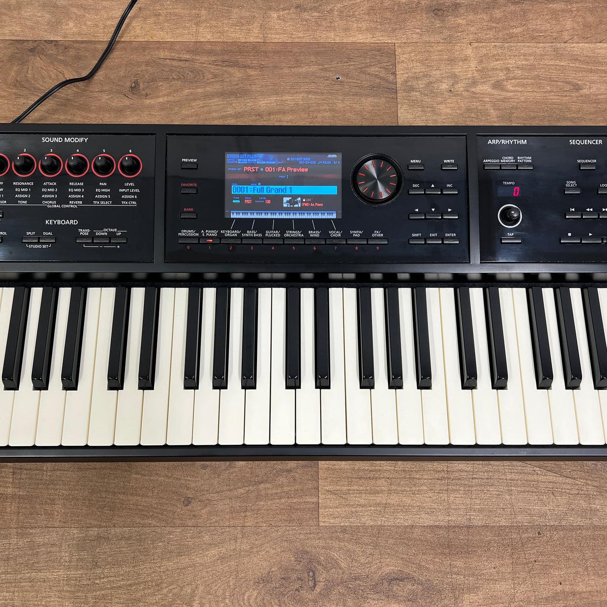 Roland FA08 Synthesizer Keyboard; Serial No: Z3E4761 | Second Hand