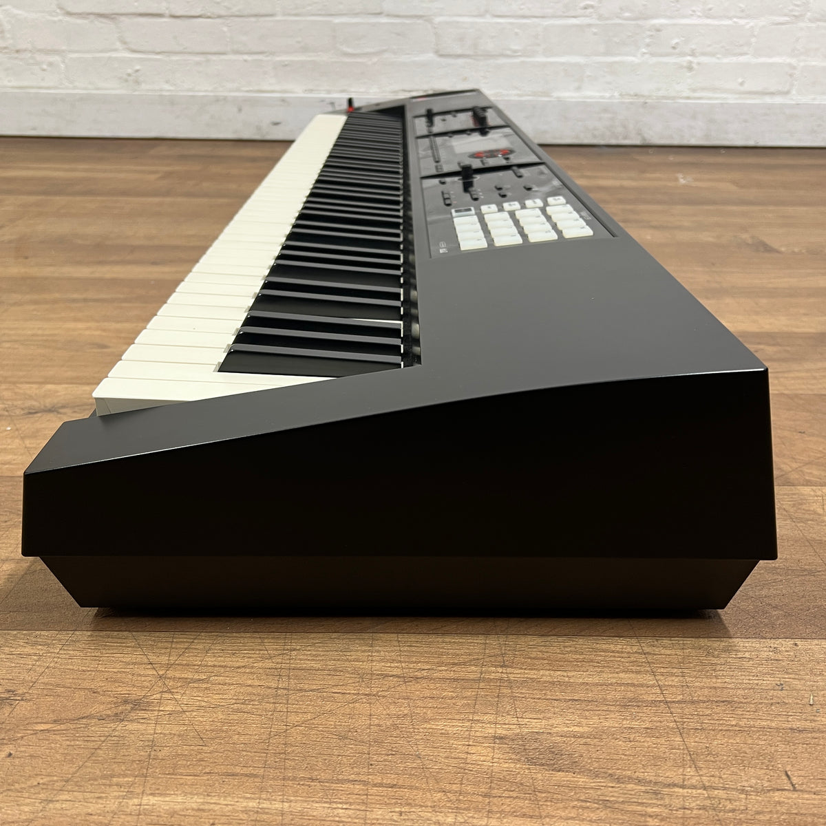 Roland FA08 Synthesizer Keyboard; Serial No: Z3E4761 | Second Hand
