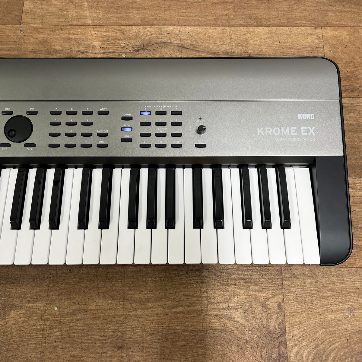 Korg Krome EX73 Keyboard; Serial No: 17506 | Second Hand