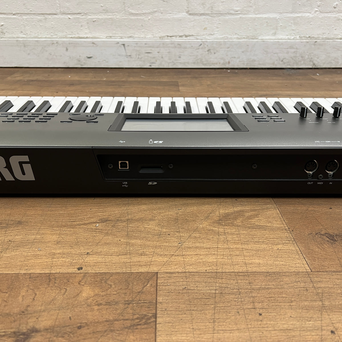 Korg Krome EX73 Keyboard; Serial No: 17506 | Second Hand