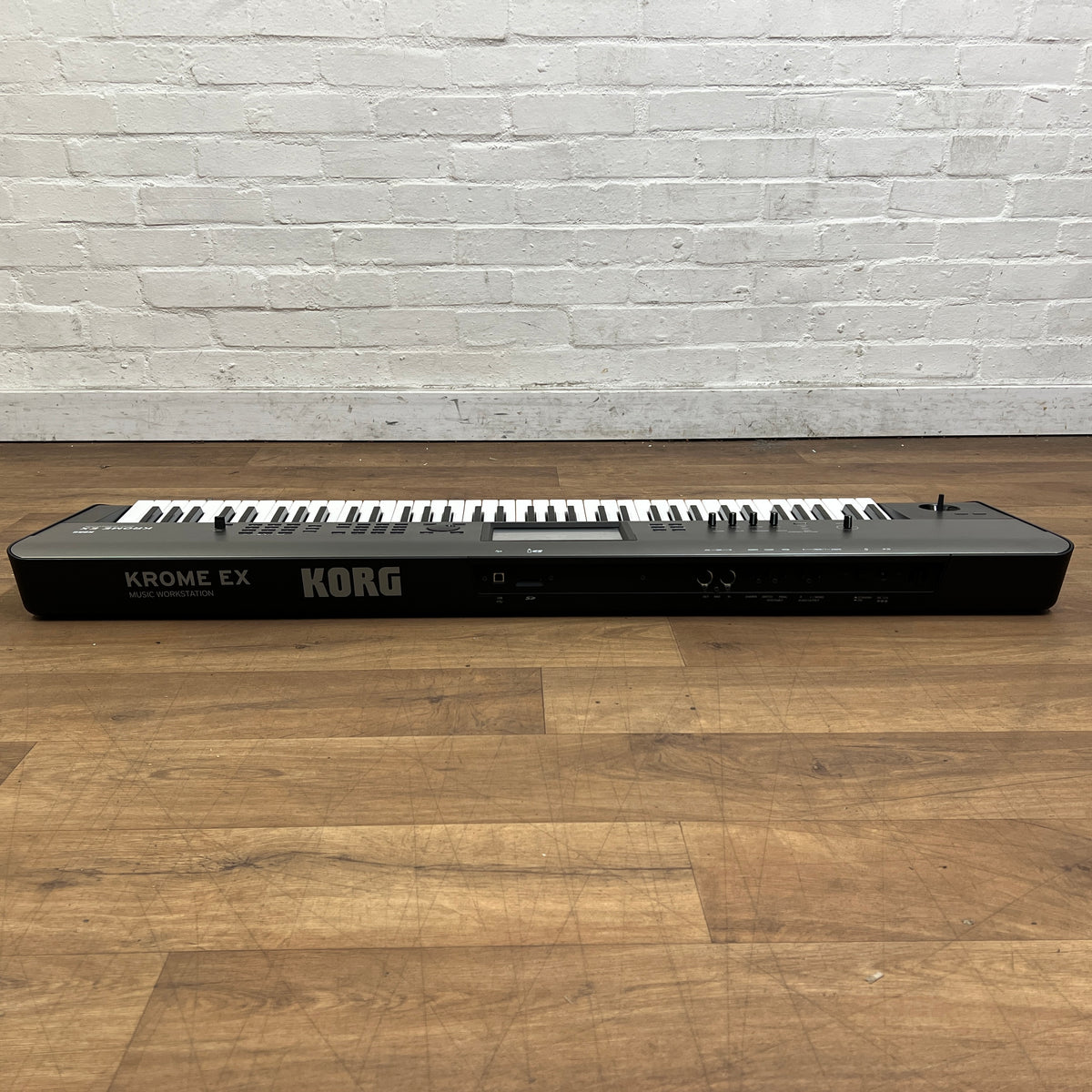Korg Krome EX73 Keyboard; Serial No: 17506 | Second Hand