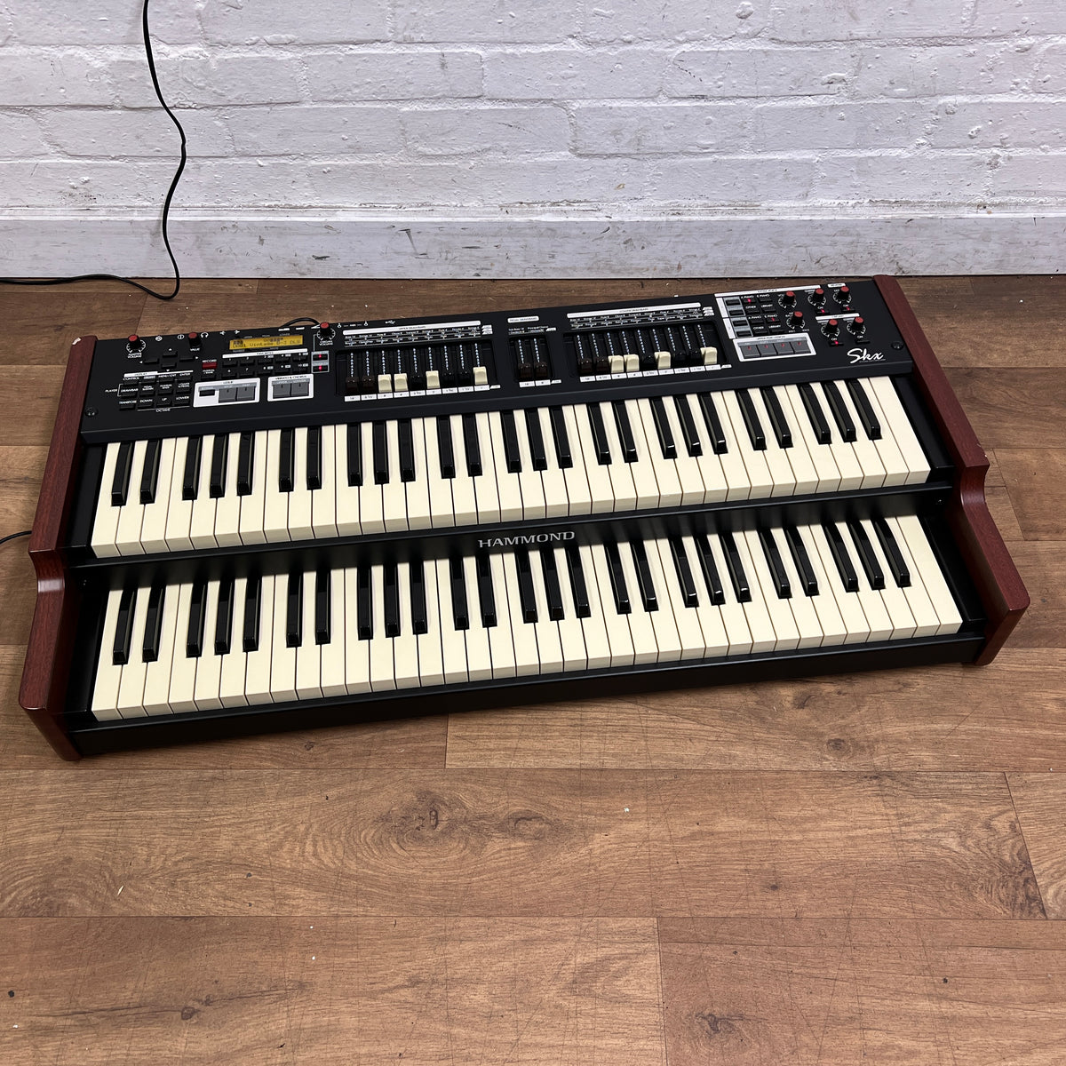 Hammond SKX Dual Manual Keyboard & Case; Serial No: 19050009 | Second Hand