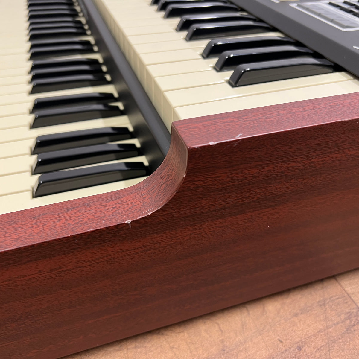 Hammond SKX Dual Manual Keyboard & Case; Serial No: 19050009 | Second Hand