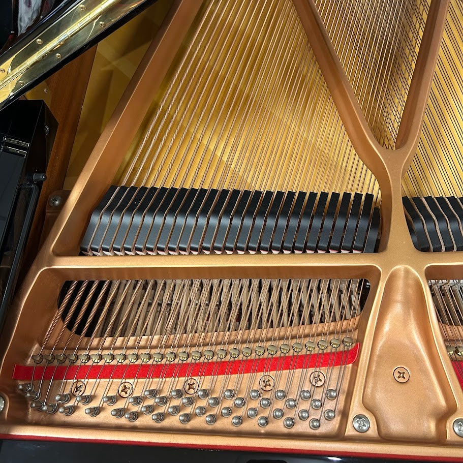 Yamaha C1 Grand Piano in Polished Ebony: Serial No: 6158817 | Second Hand
