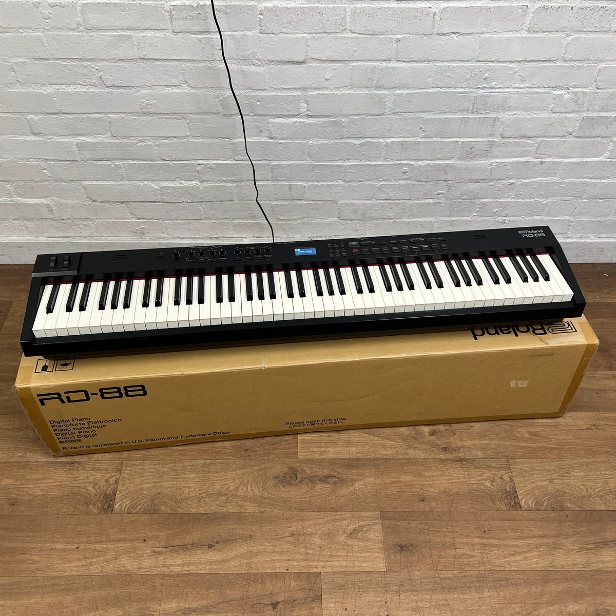 Roland RD88 Stage Piano; Serial No: C2Q5410 | Second hand