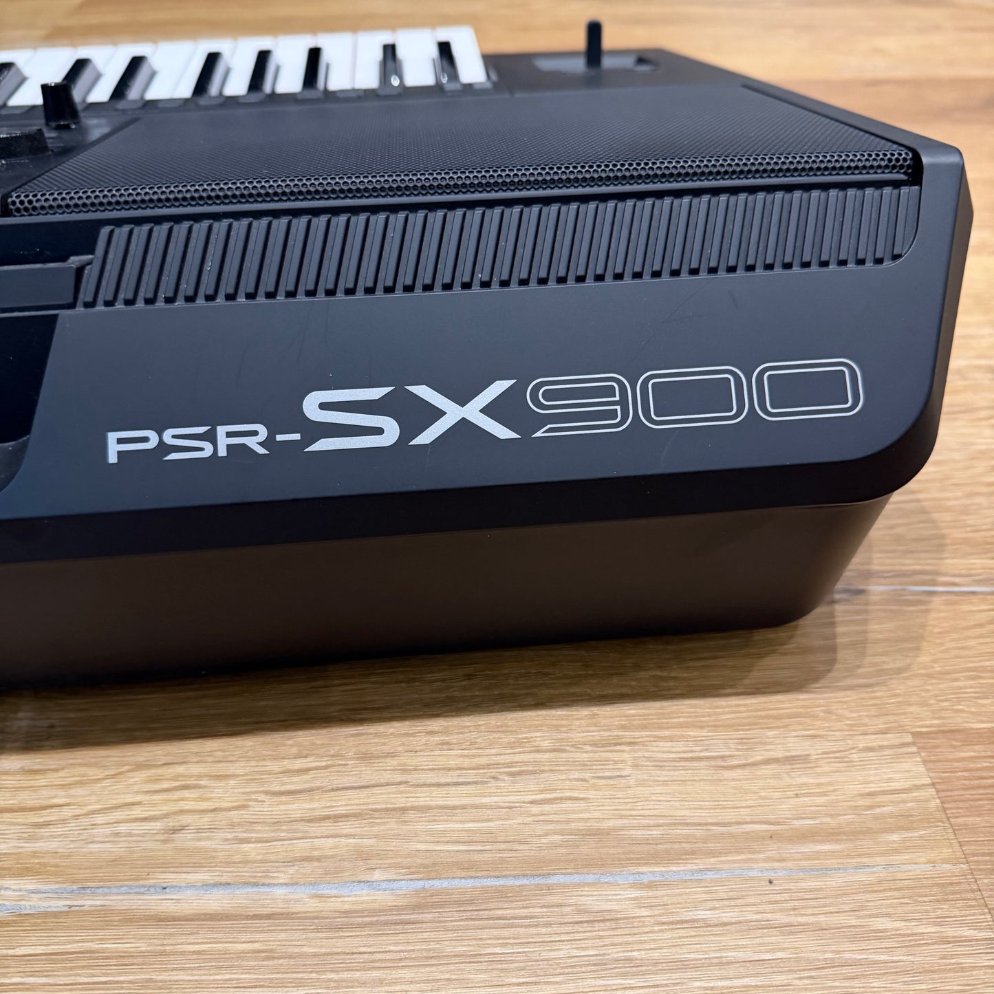 Yamaha PSR-SX900 Keyboard; Secial No: ECDY01119 | Second Hand