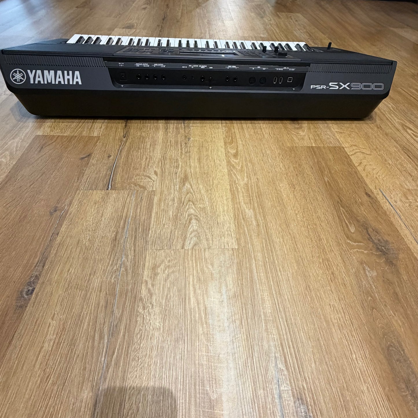 Yamaha PSR-SX900 Keyboard; Secial No: ECDY01119 | Second Hand