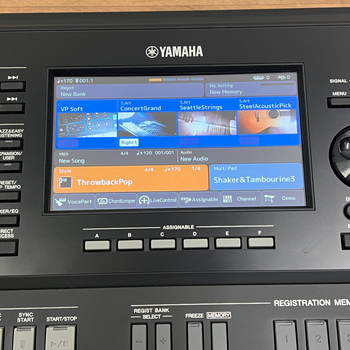 Yamaha PSR SX720 Arranger Keyboard Workstation; Serial No: BCEZ01045 | Second Hand