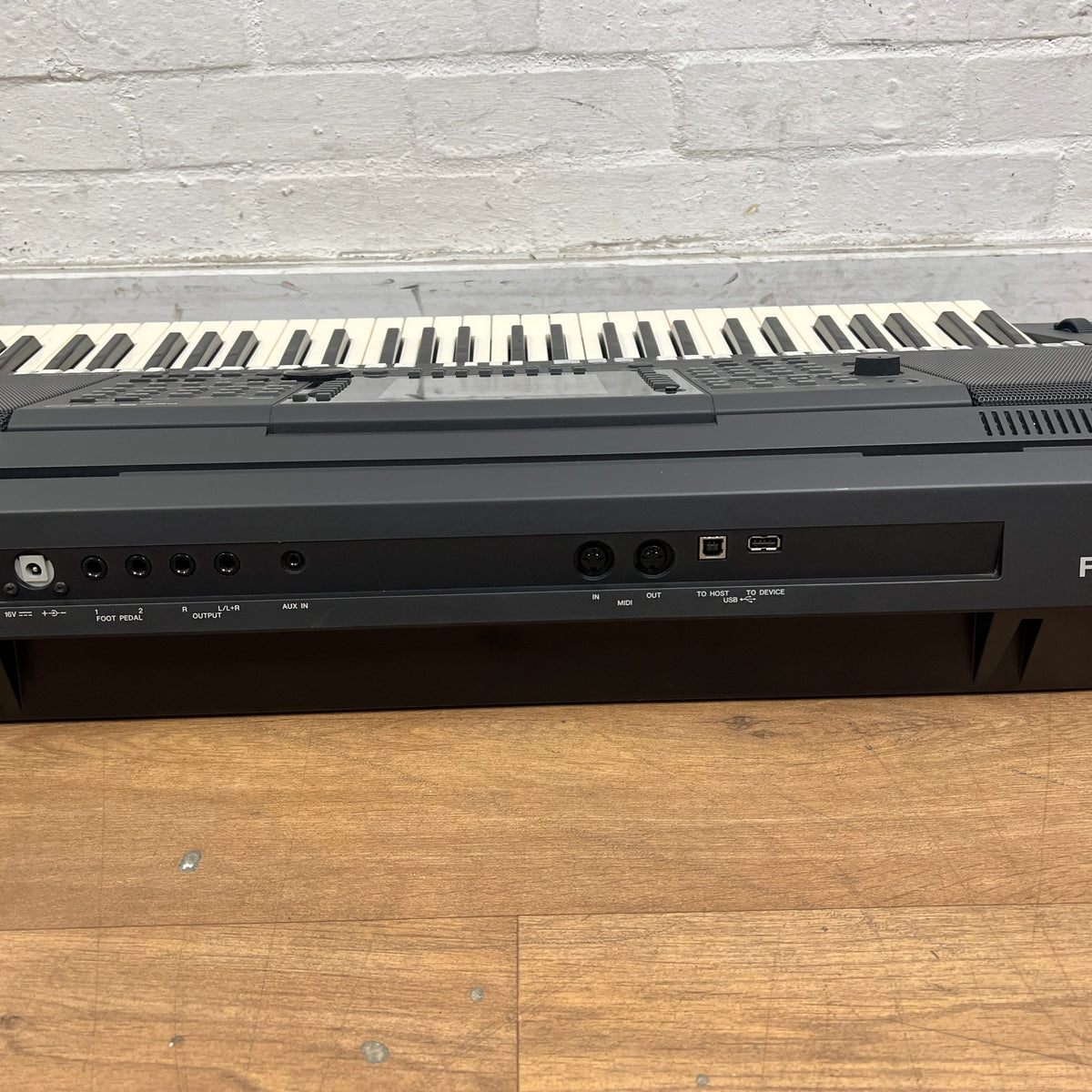 Yamaha PSR-S750 Arranger Keyboard; Serial No: BCTP01006 | Second Hand