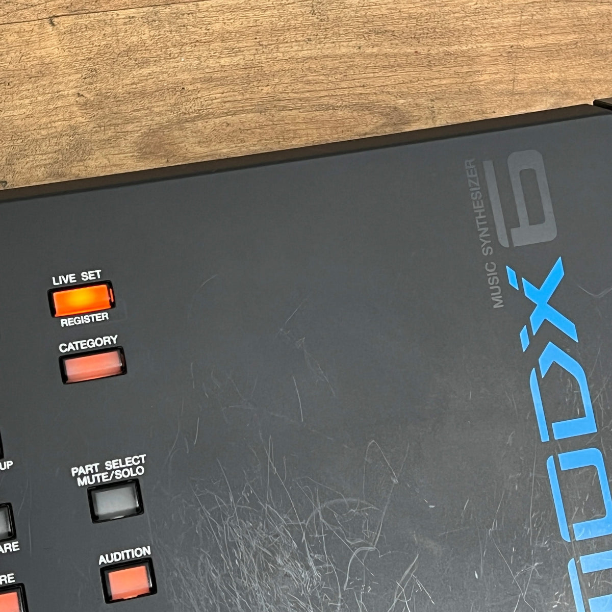 Yamaha MODX6 Synthersizer Keyboard; Serial No: BBZH01015 | Second Hand