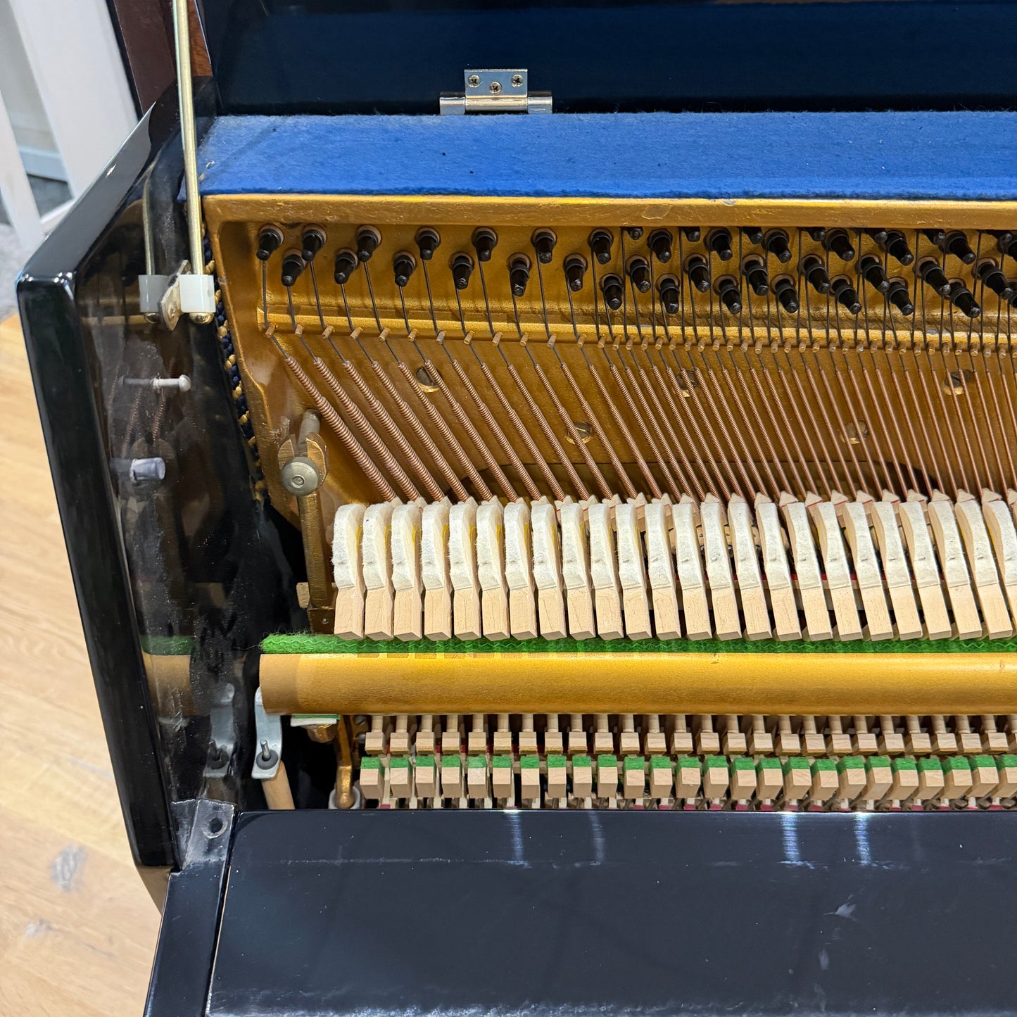 Zender Compact Upright Piano in Polished Ebony: Serial No: 9184 | Second Hand