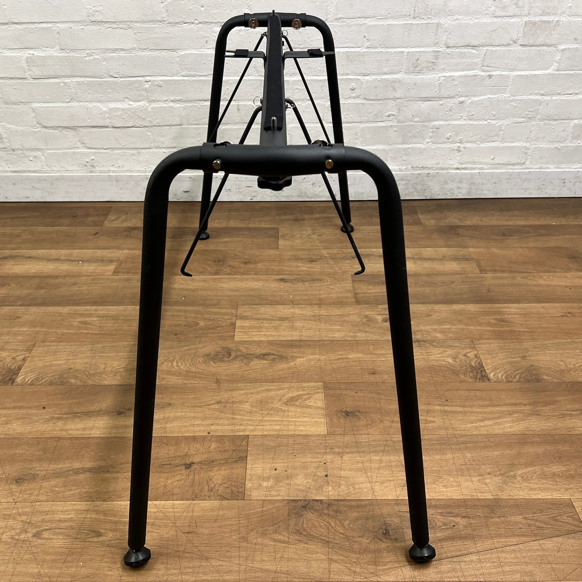 Korg ST-SV1BK Adjustable Stand For SV Pianos Pa4X & Pa5X