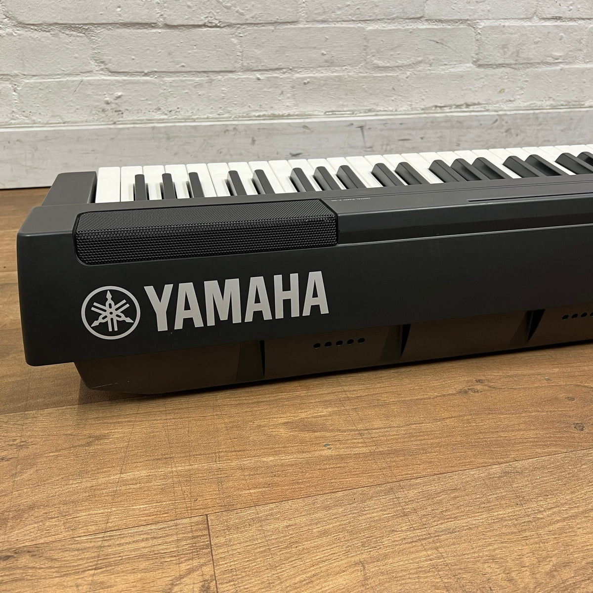 Yamaha P125 Portable Piano; Black; Serial No: BBYK01507 | Second Hand