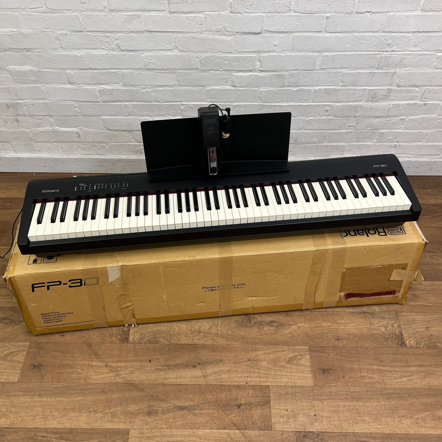 Roland FP30 Black Portable Digital Piano; Serial No: H9I8133 | Second Hand