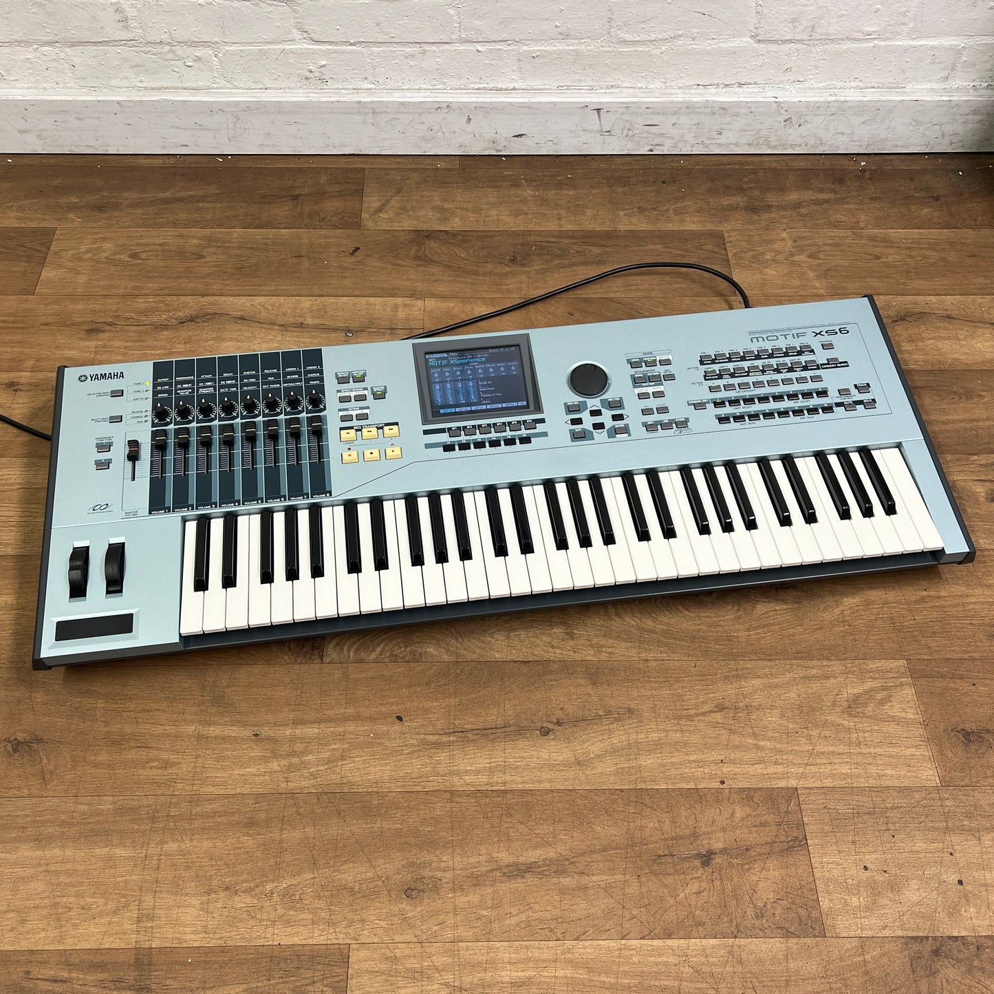 Yamaha MOTIF XS6 Workstation Synth; Serial No: GBRACK01005 | Second Hand