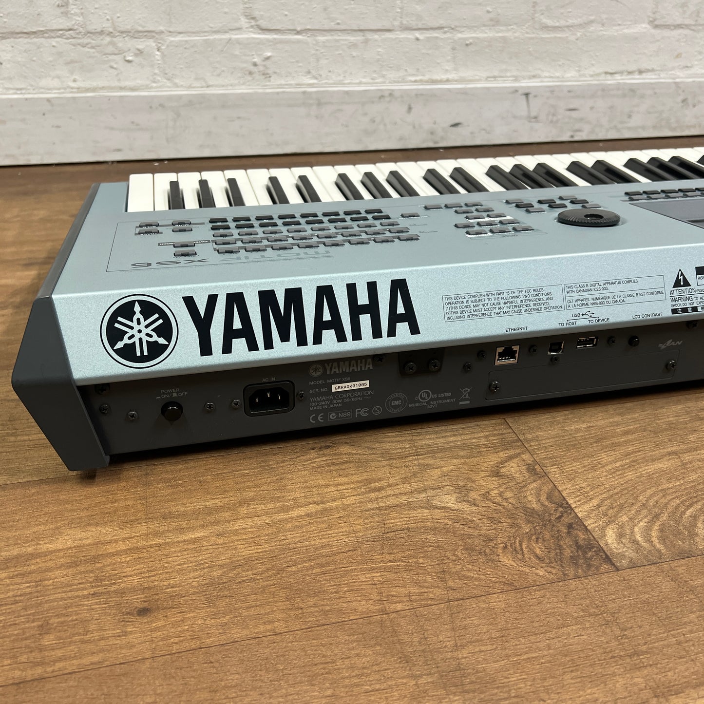 Yamaha MOTIF XS6 Workstation Synth; Serial No: GBRACK01005 | Second Hand