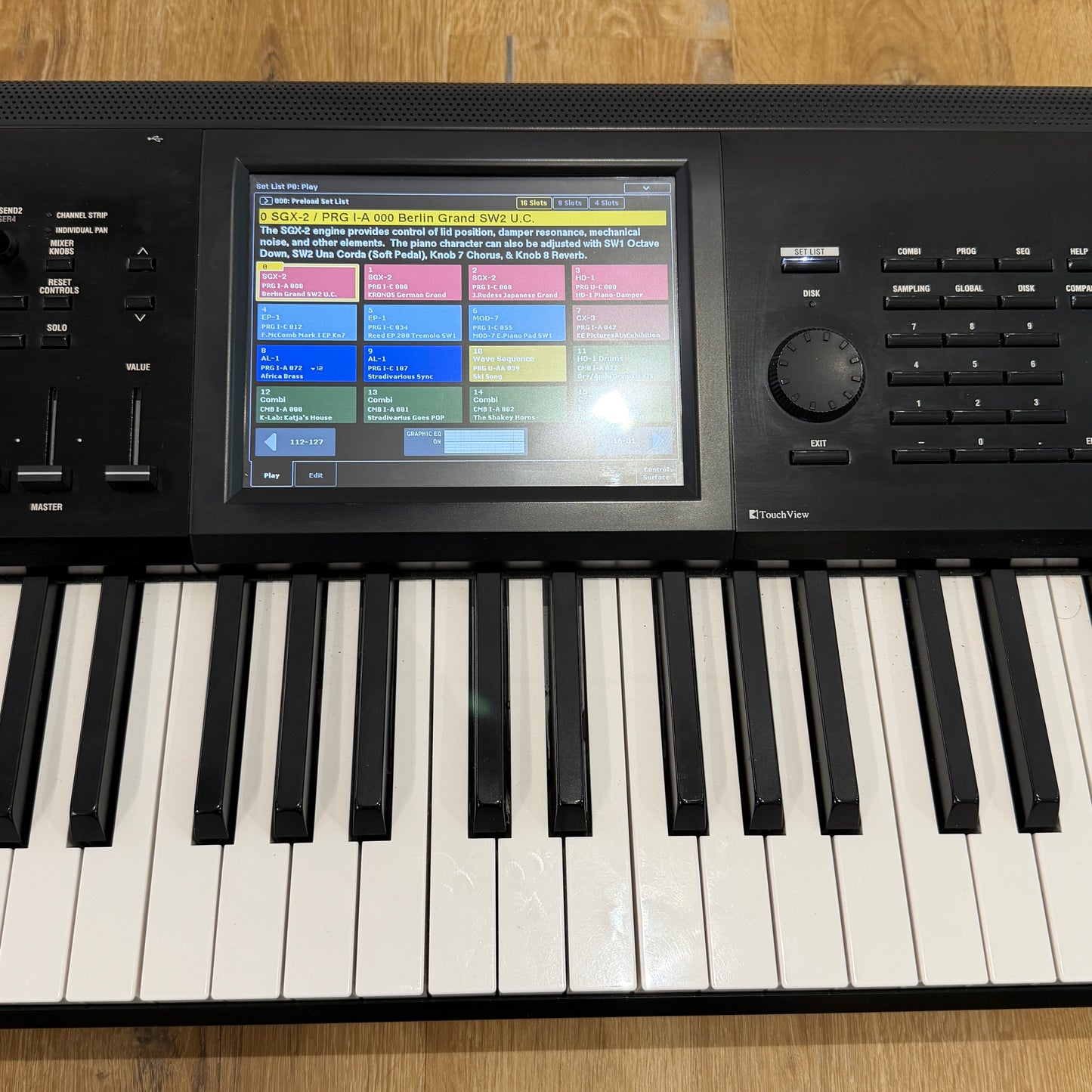 Korg Kronos 2 88 Music Workstation; Serial No: 205114 | Second Hand