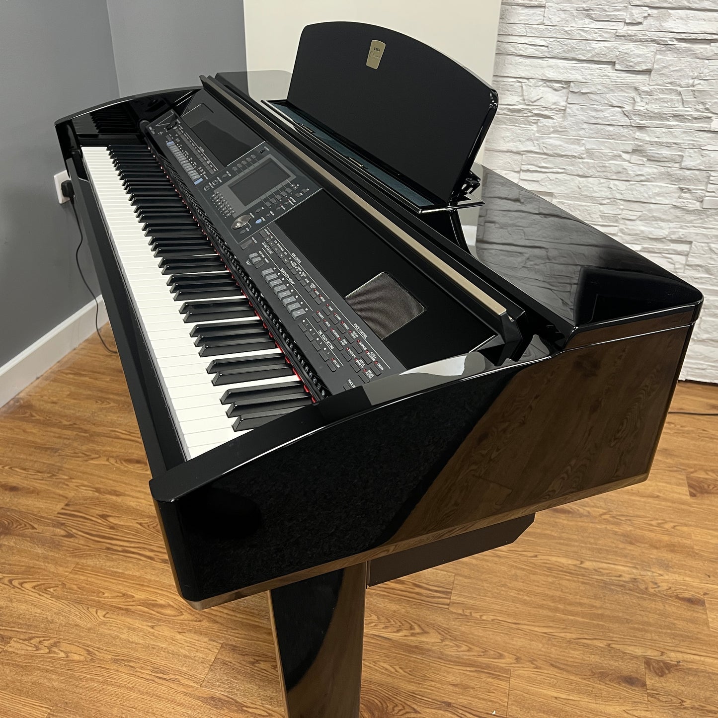 Yamaha CVP405PE Digital Piano With Matching Stool; Serial No: GBRCNY01018 | Second Hand