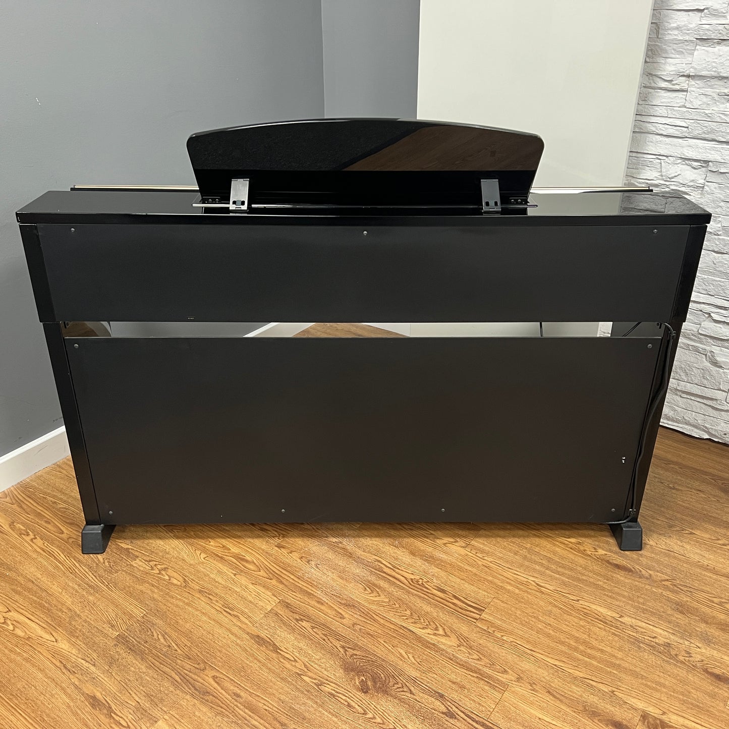 Yamaha CVP403 Polished Ebony Digital Piano With Matching Stool; Serial No: GBRCNZ01023 | Second Hand