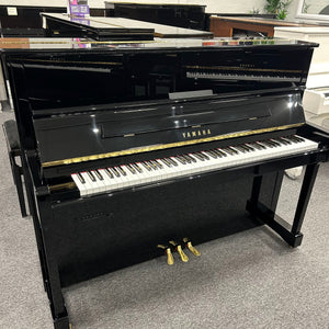 Second Hand Yamaha P121G Silent Upright Piano in Polished Black: Serial No: J33336412