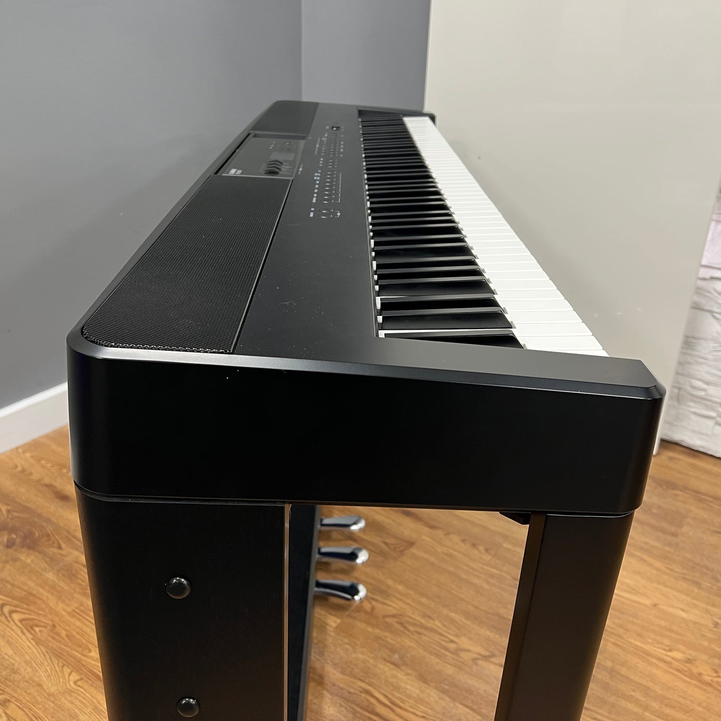 Kawai ES920 Portable Piano With Stand and Pedalboard; Serial No: G512608 | Second Hand