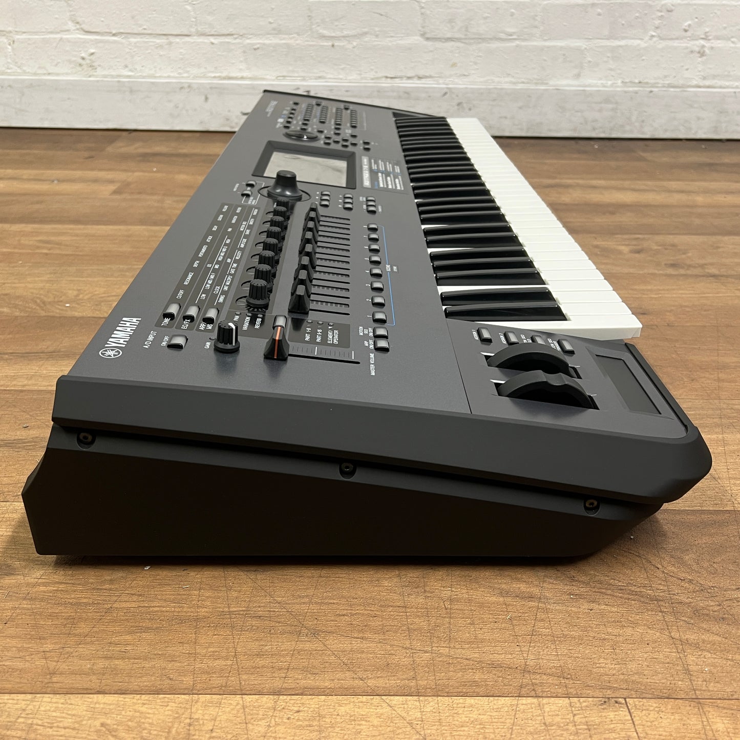 Yamaha Montage 6 Synthesizer Serial No: BAWN01005 | Second Hand