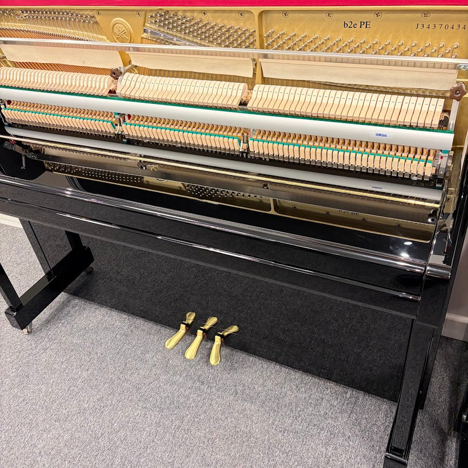 Yamaha B2 Upright Piano in Polished Ebony: Serial No: J34370434 | Second Hand