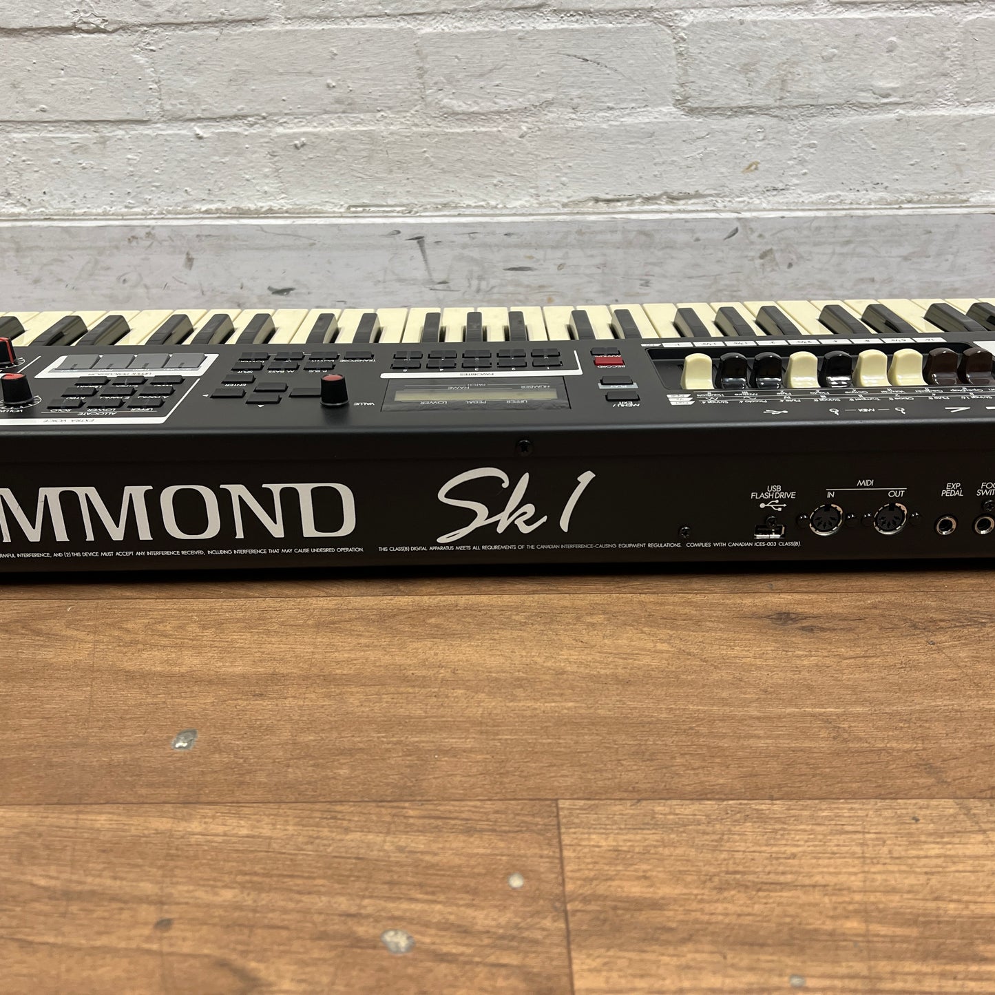 Hammond SK1 61 Stage Keyboard Serial No: 19050047 | Second Hand