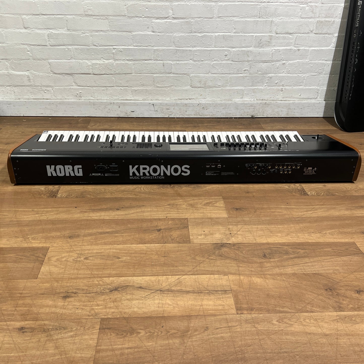 Korg Kronos 2 88 Music Workstation Serial No: 205621 | Second Hand