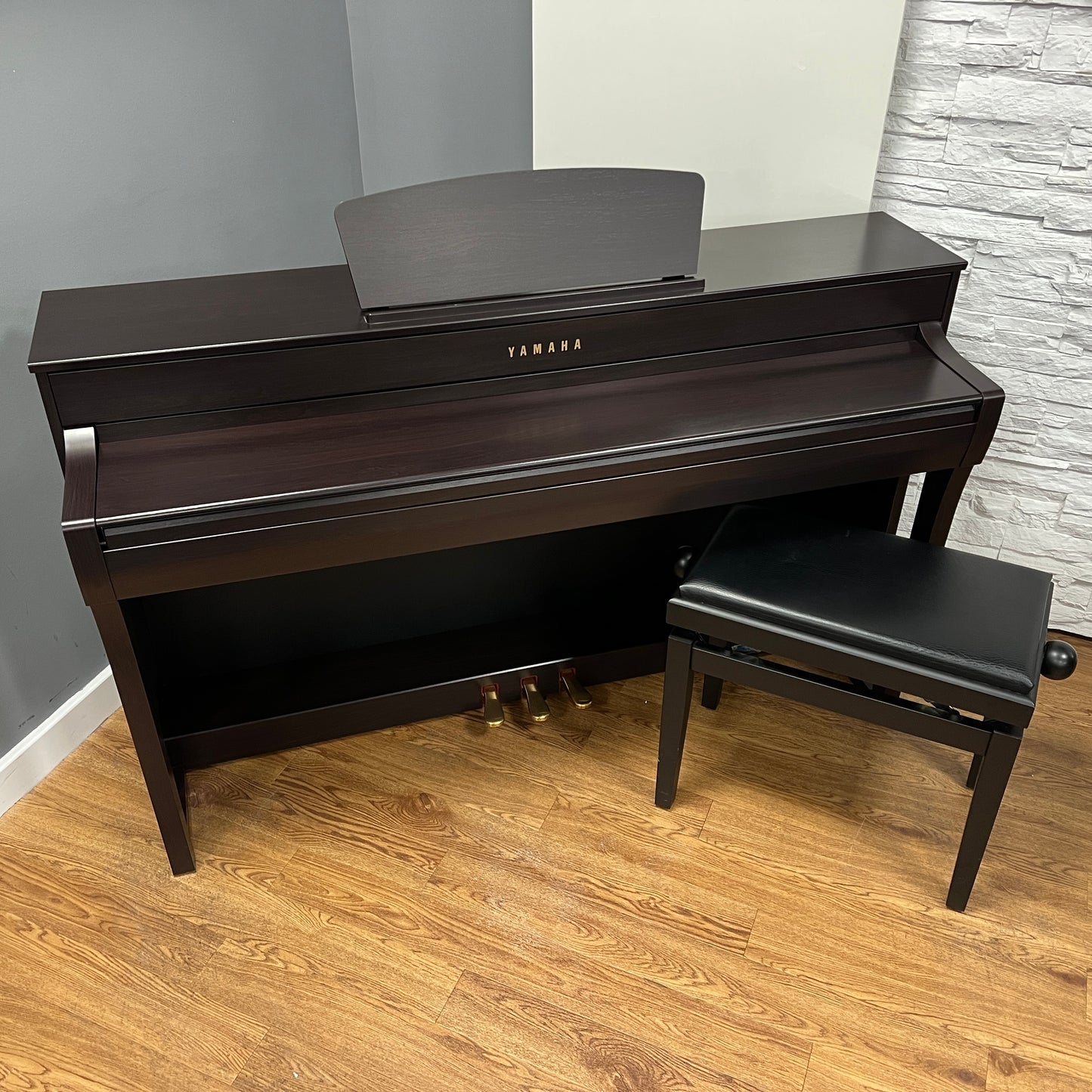 Yamaha CLP735 Rosewood Digital Piano With Matching Stool Serial No: BCBI01073 | Second Hand