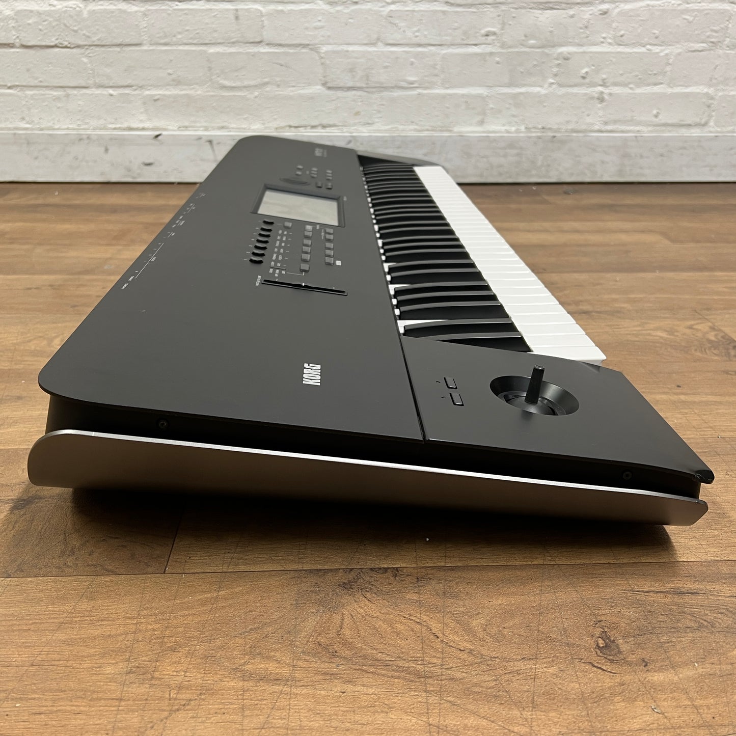 Korg Nautilus 61; Serial No: 713 | Second Hand