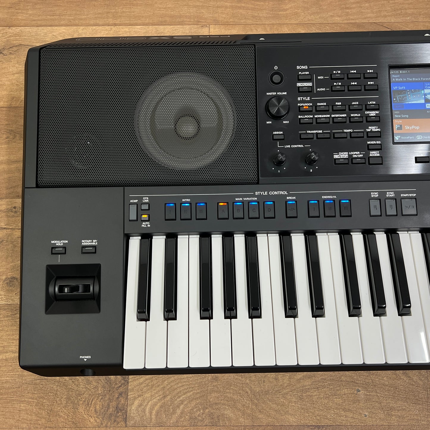 Yamaha PSR SX900 Keyboard; Serial No: BCBY01045 | Second Hand