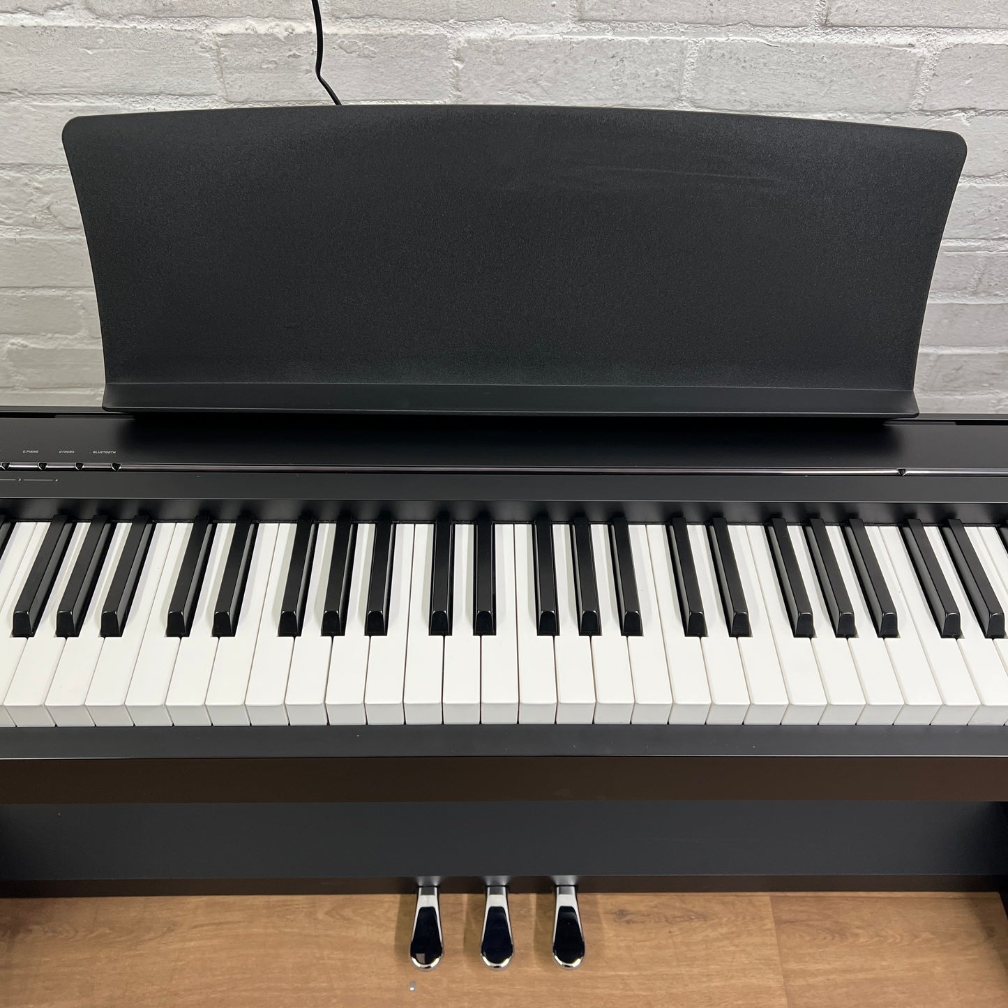 Kawai ES120 Portable Piano Black, Inc Stand & Triple Pedal Unit; Serial No: G880354 | Second Hand