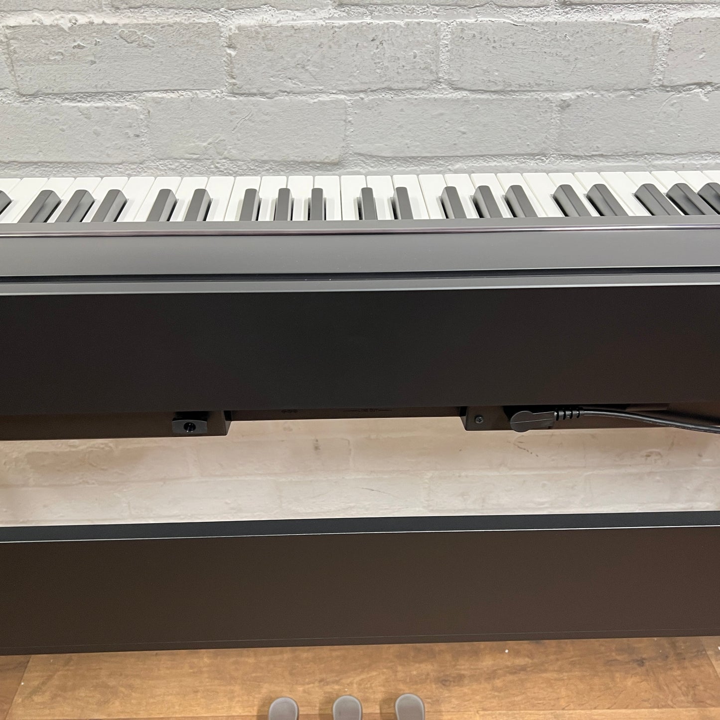 Kawai ES120 Portable Piano Black, Inc Stand & Triple Pedal Unit; Serial No: G880354 | Second Hand