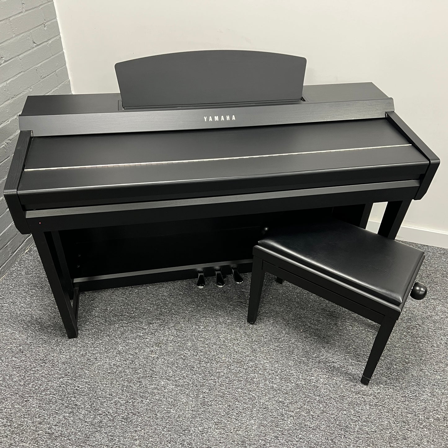 Yamaha CVP605B Digital Piano Black With Matching Stool; Serial No: BCUO01006 | Second Hand