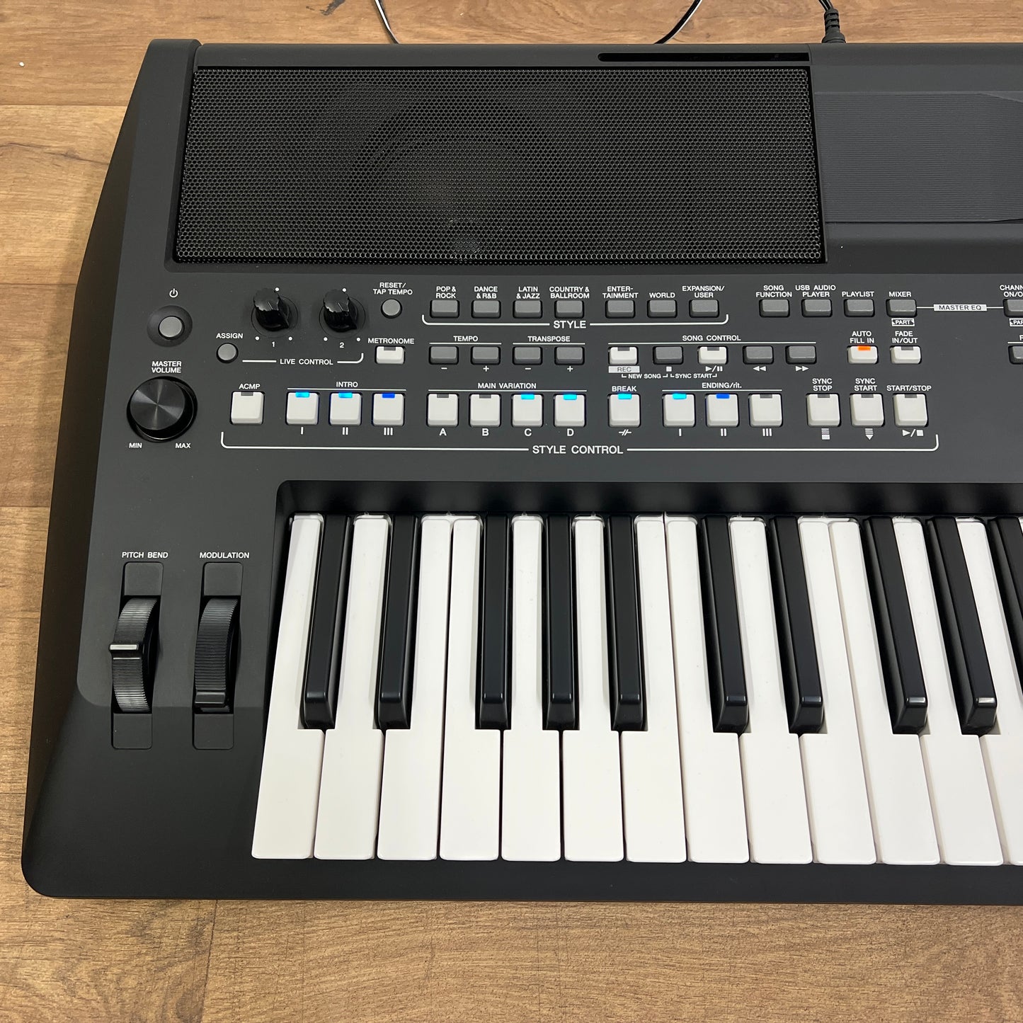 Yamaha PSR SX600 Keyboard; Serial No: JBFP01017 | Second Hand
