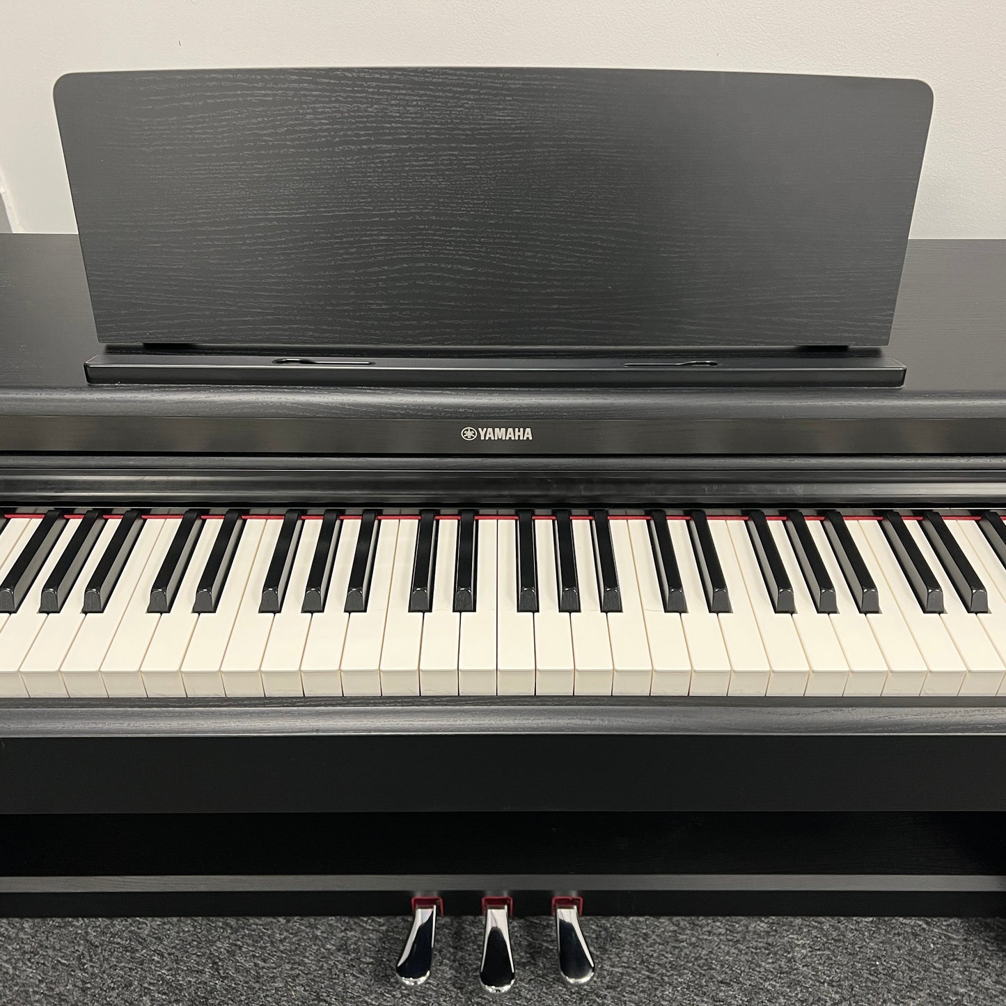 Yamaha YDP164B Digital Piano Digital Piano, Black; Serial No: BCZH01153 | Second Hand