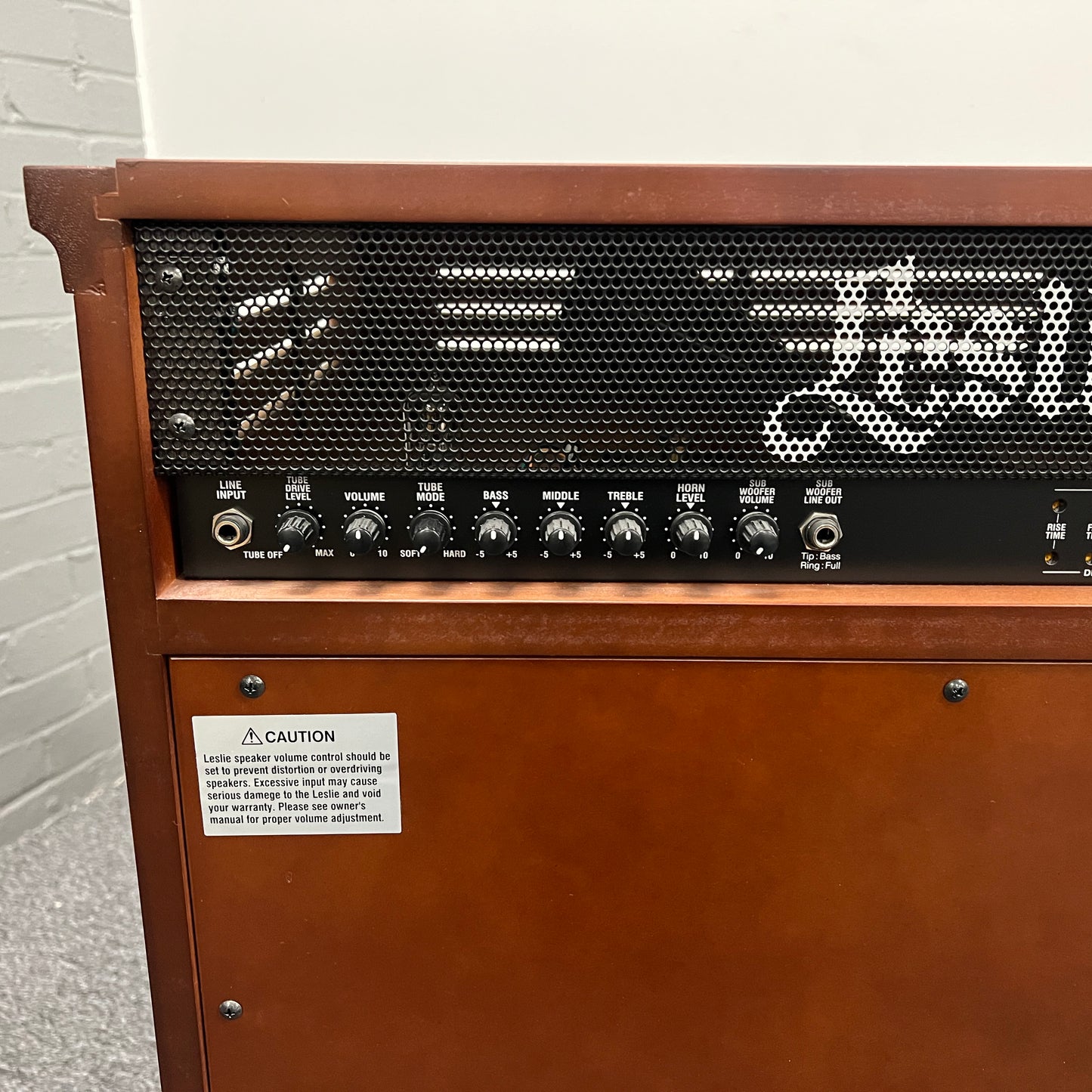 Hammond Leslie 3300W Rotary Speaker, Wood, Incl 11 Pin Cable; Serial No: 19100239 | Second Hand