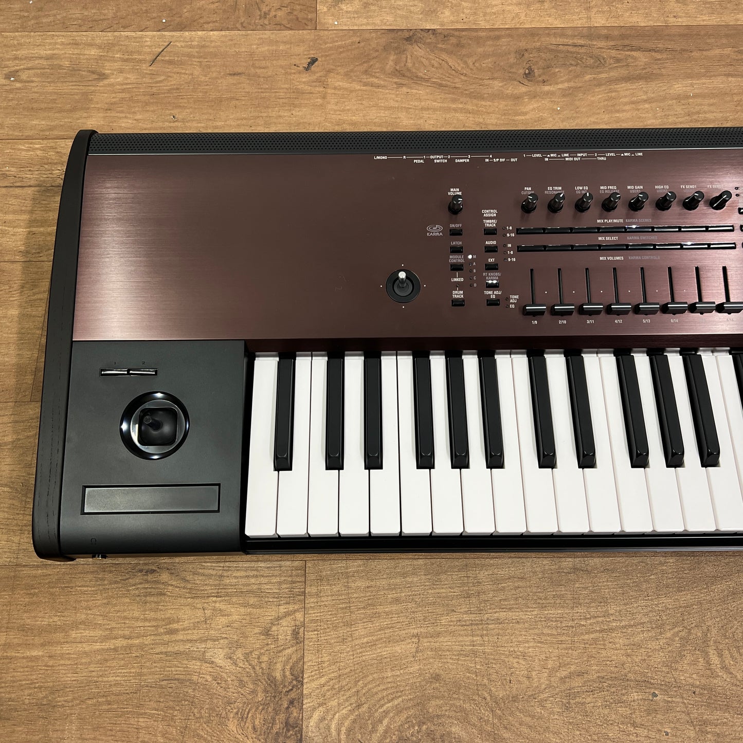 Korg Kronos 2 88-LS Keyboard; Serial No: 261932 | Second Hand