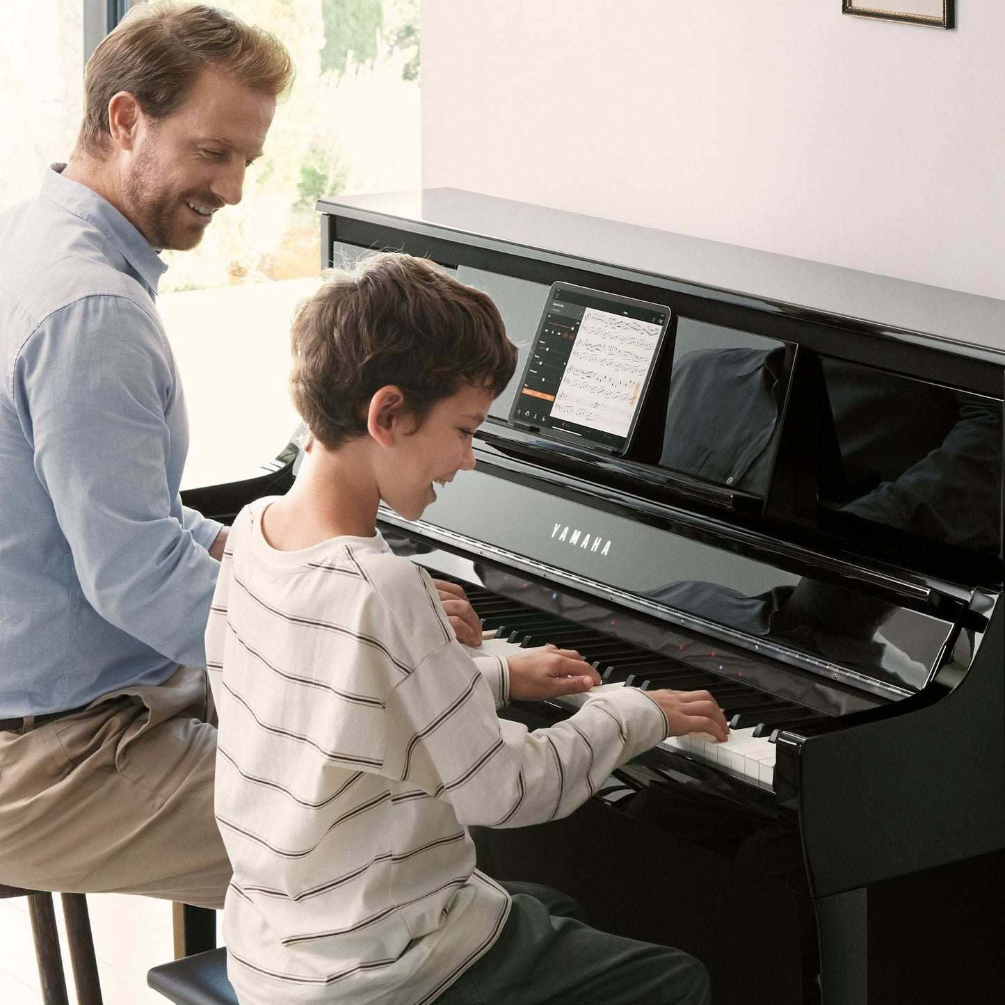 Yamaha CSP295 Digital Smart Piano; Black