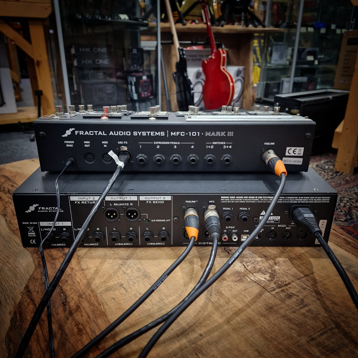 Fractal Axe-FX II XL + MFC101 Mark III Foot Controller | Second Hand