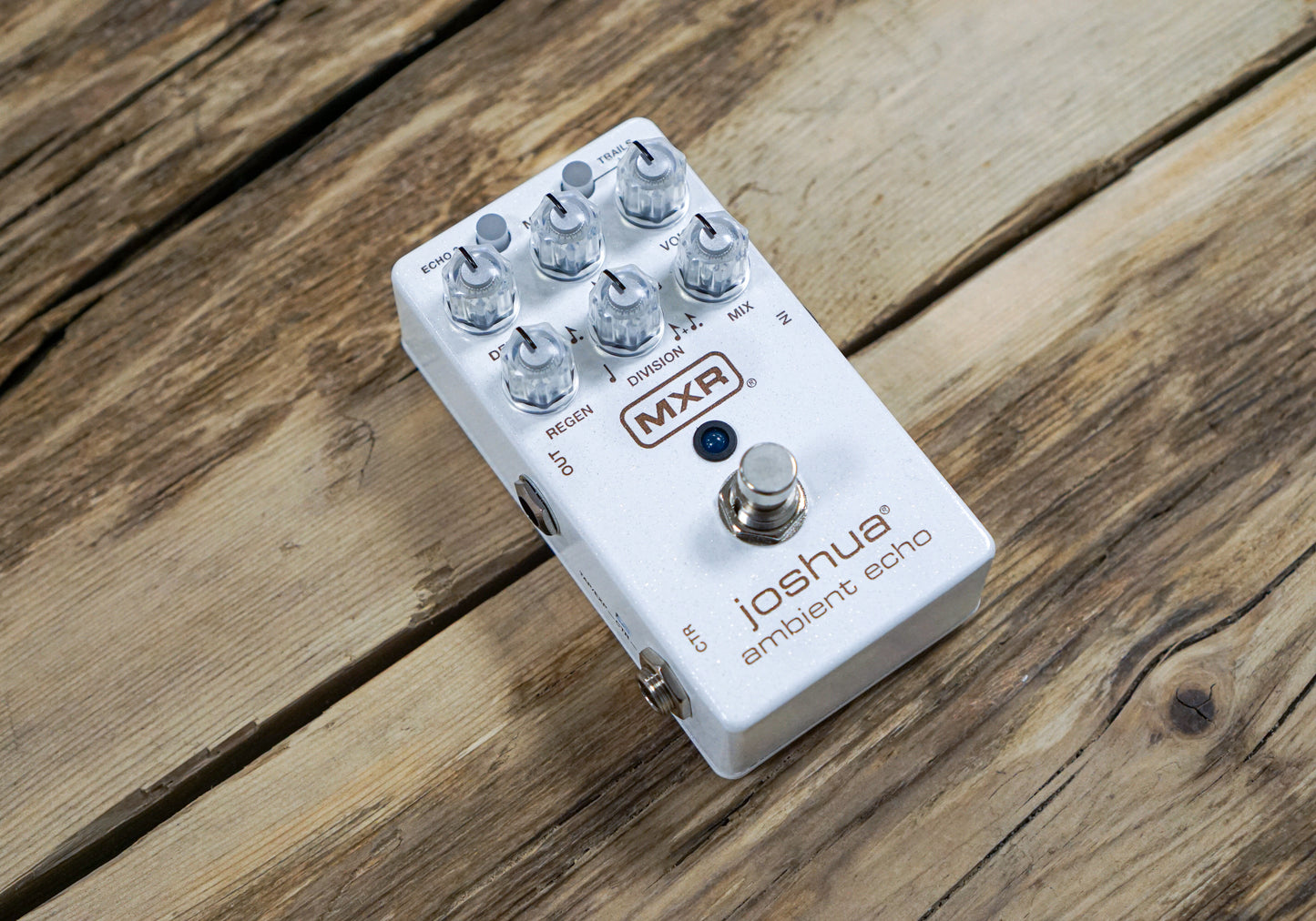 MXR Joshua Ambient Echo