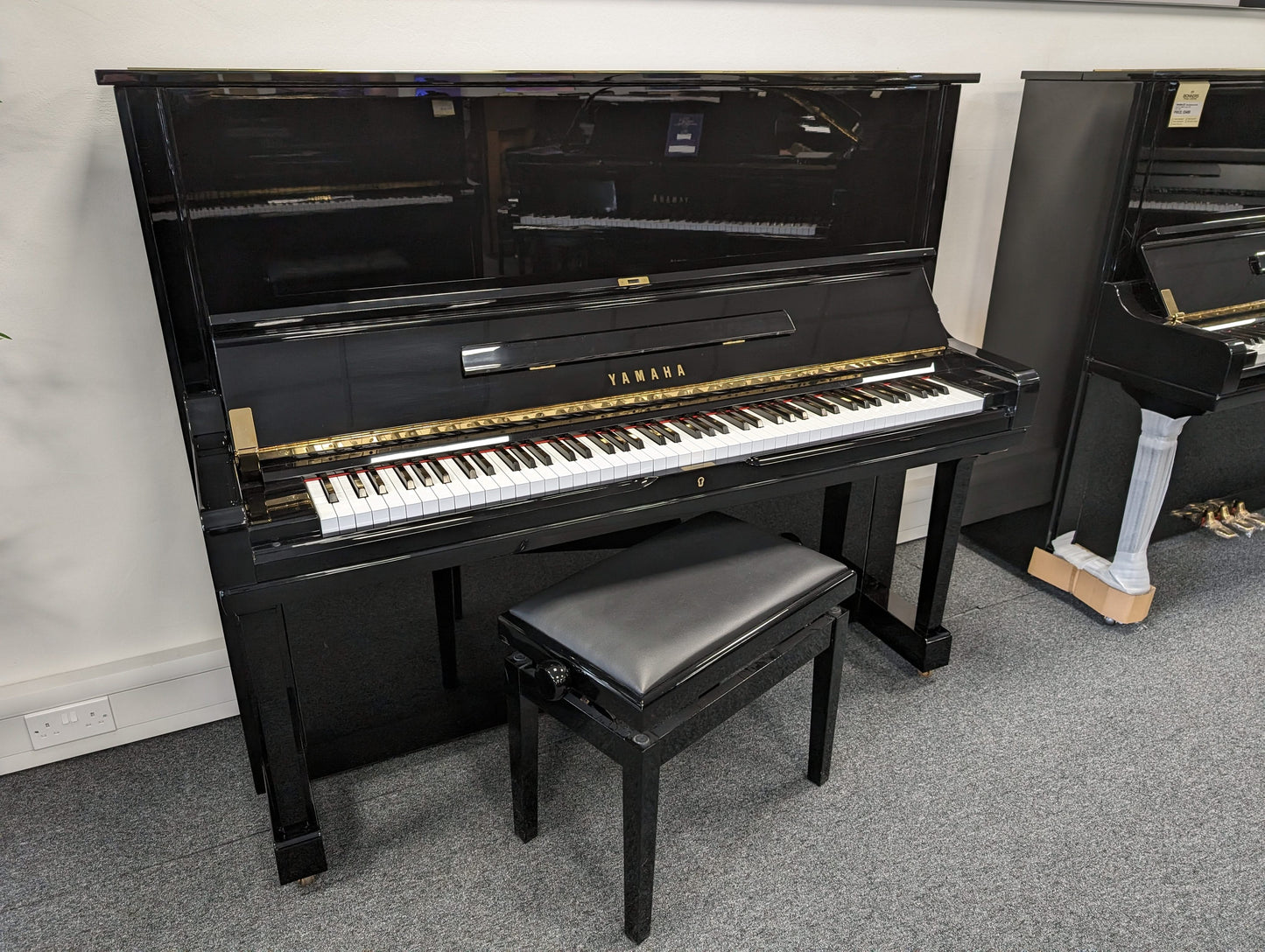 Yamaha U3 Upright Piano in Polished Black Serial No: H2376266 | RECONDITIONED AS NEW