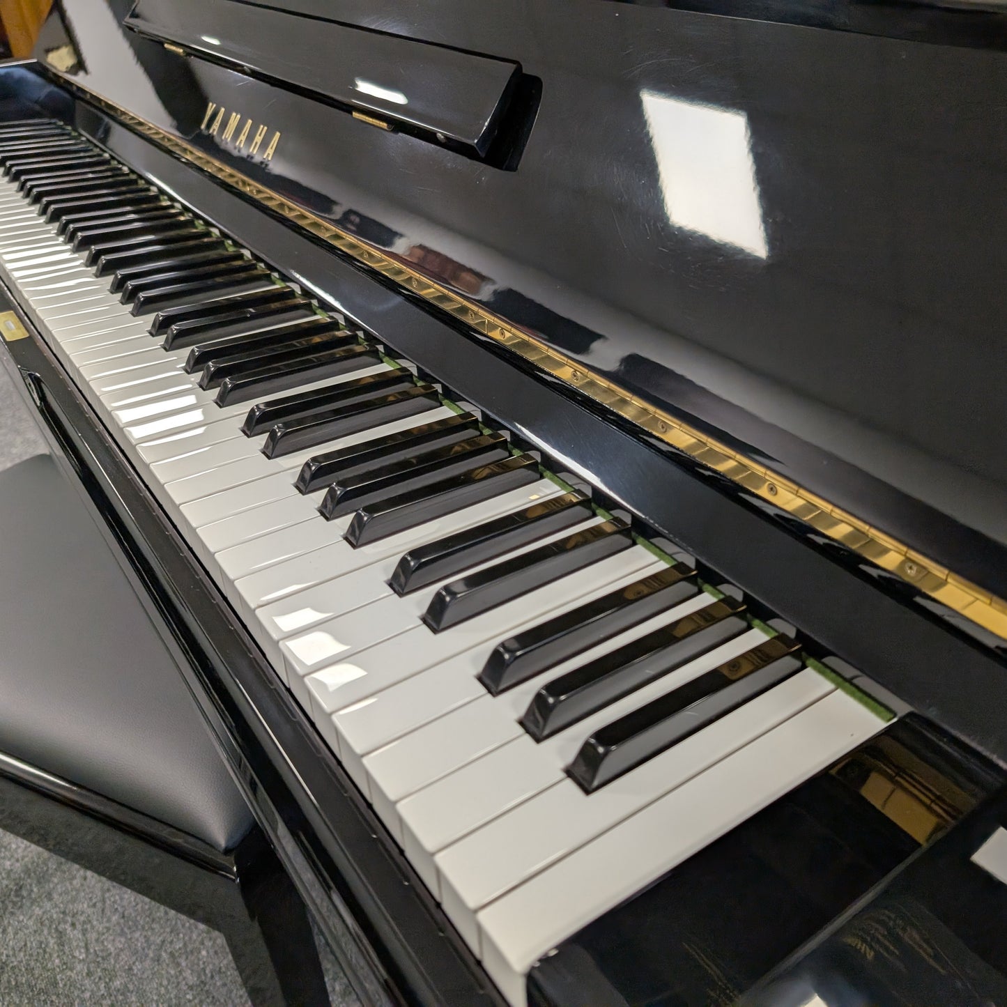 Yamaha Certified Reconditioned U3 Upright Piano with Stool: Serial No: H2455150