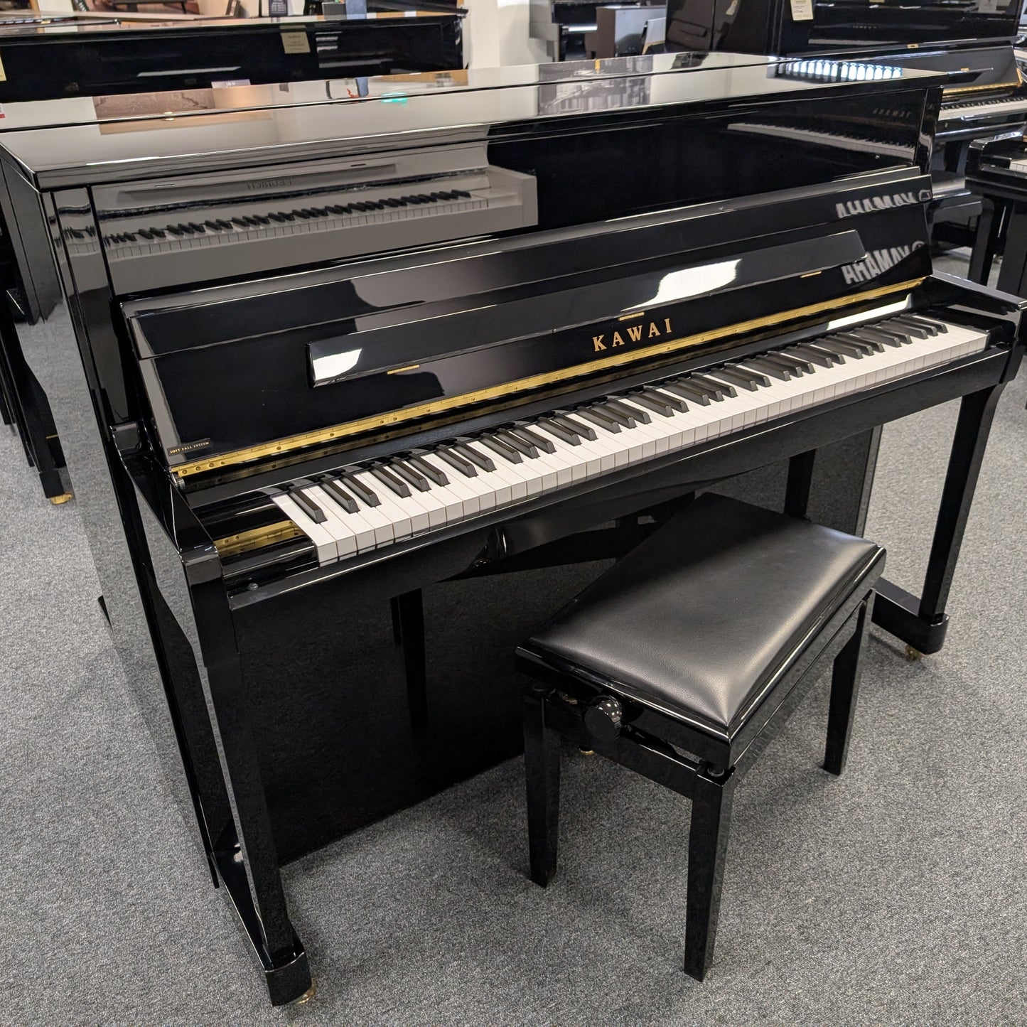 Kawai K200 Upright Piano In Polished Ebony: Serial No: F137502 | Second Hand