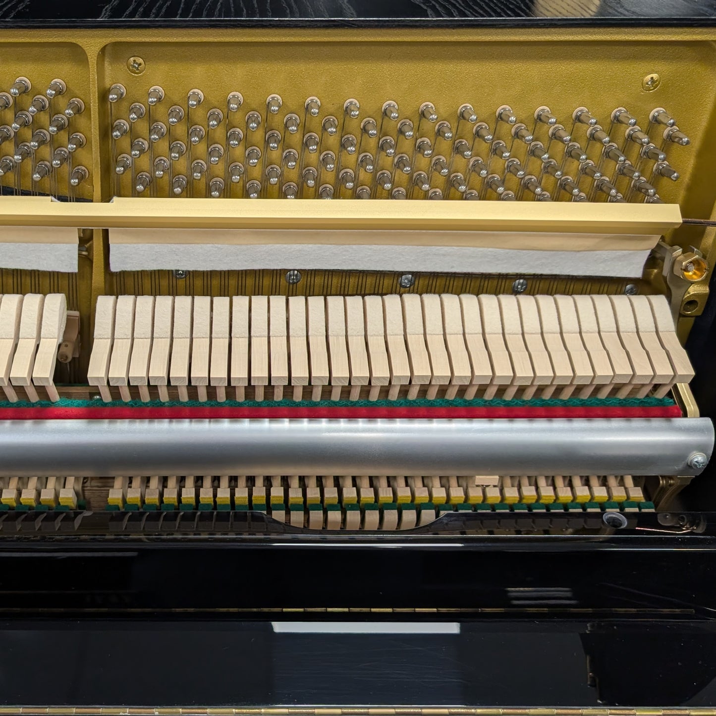 Schimmel 116 Upright Piano In Polished Ebony: Serial No: 340724 | Second Hand