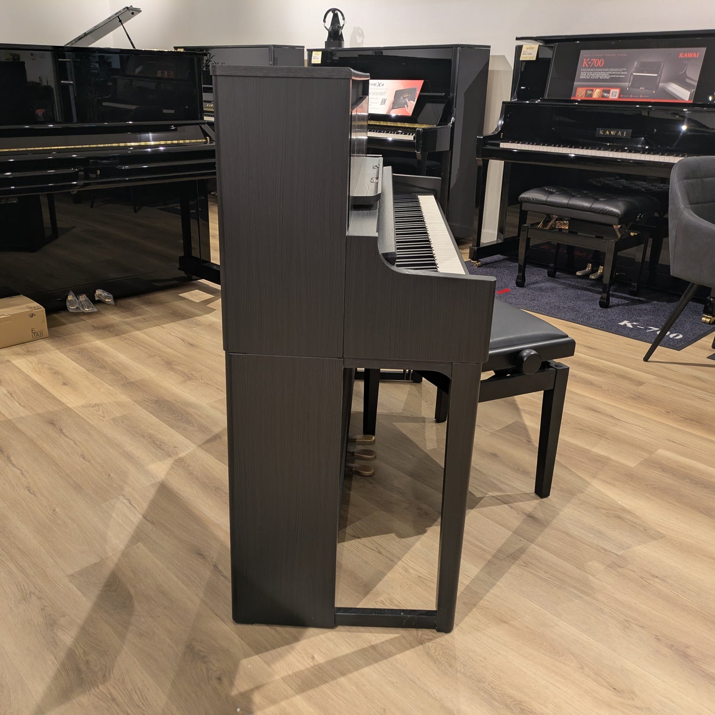 Roland LX706 Digital; Charcoal Black Digital Piano Incl Stool Serial No: Z6J0330 | Second Hand